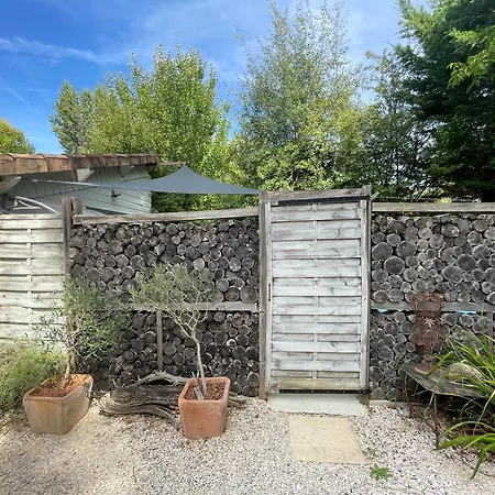 Cosy Avec Piscine Privative Ferienhaus