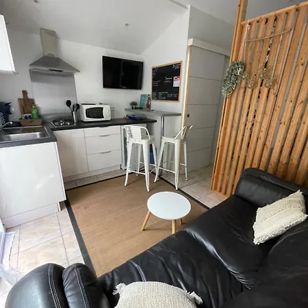 Ferienhaus Cosy Avec Piscine Privative Saint-Sernin (Ardeche)